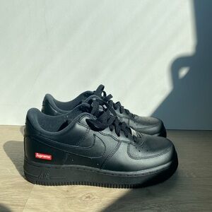 Supreme Black Air Force 1